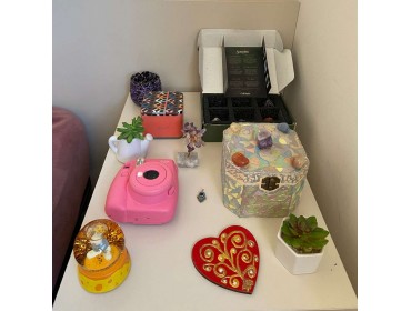 Alex si cutia cu cristale